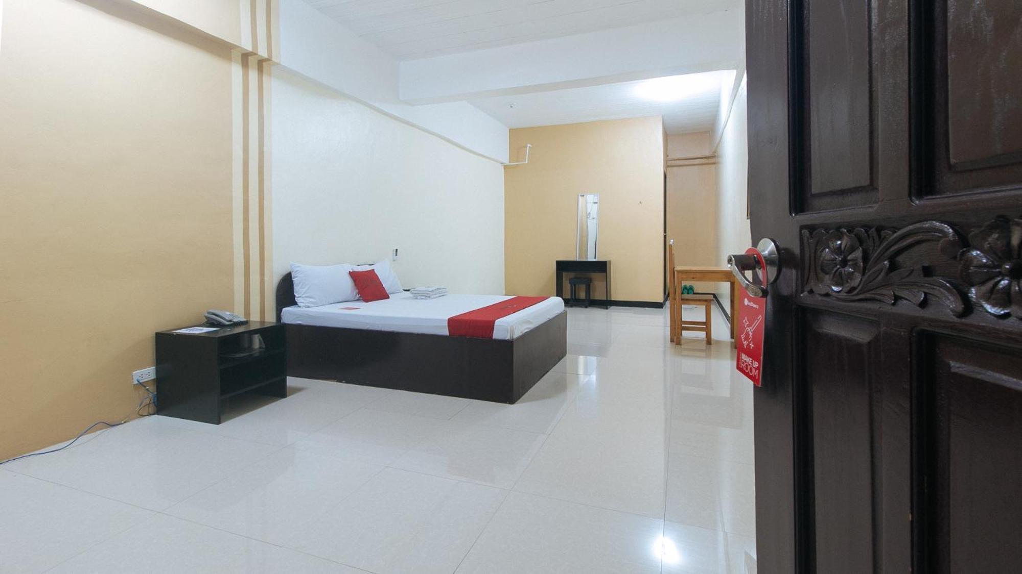 Reddoorz Near Sm City Muntinlupa San Pedro  外观 照片