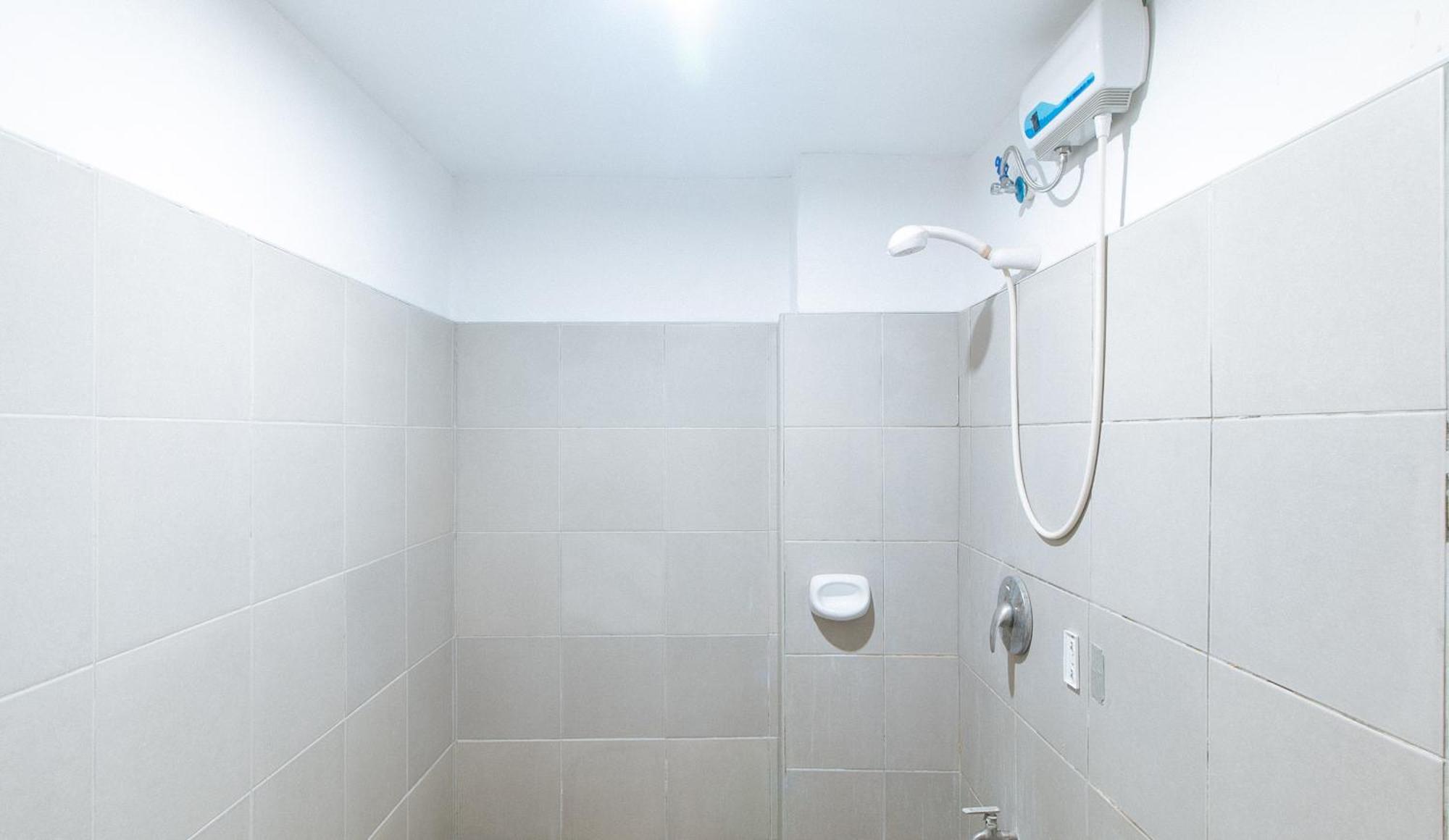 Reddoorz Near Sm City Muntinlupa San Pedro  外观 照片